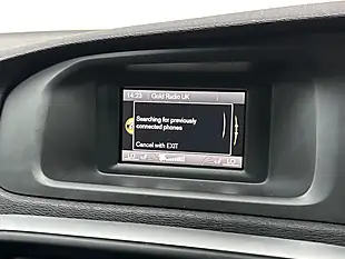 Used 2015 Volvo V40 R-Design White - Interior and Exterior details 11