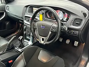 Used 2015 Volvo V40 R-Design White - Interior and Exterior details 3