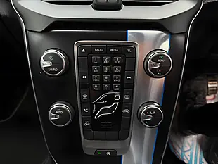 Used 2015 Volvo V40 R-Design White - Interior and Exterior details 16