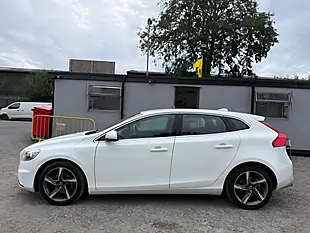 Used 2015 Volvo V40 R-Design White - Interior and Exterior details 4