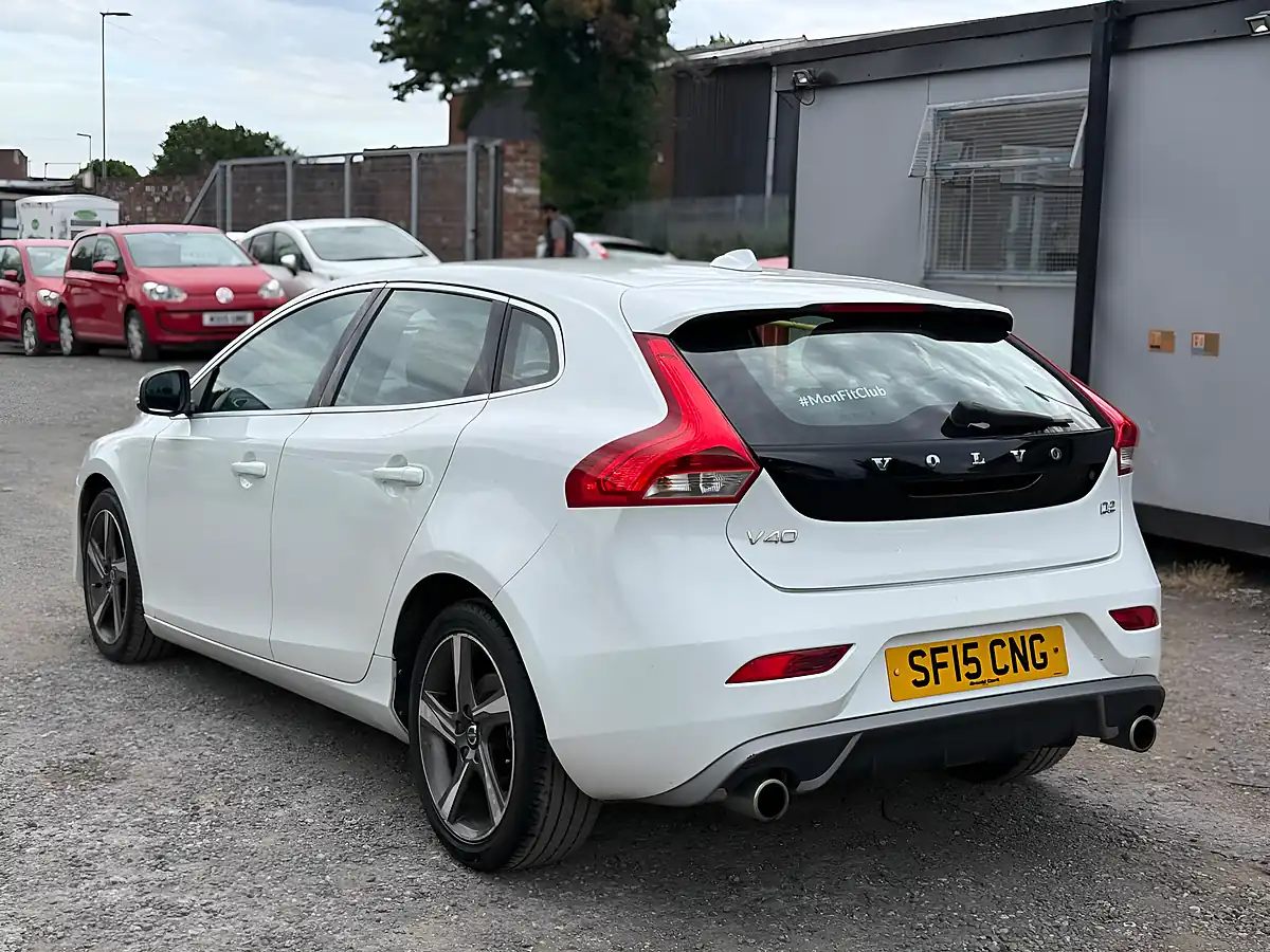 Used 2015 Volvo V40 R-Design White - Interior and Exterior details 5