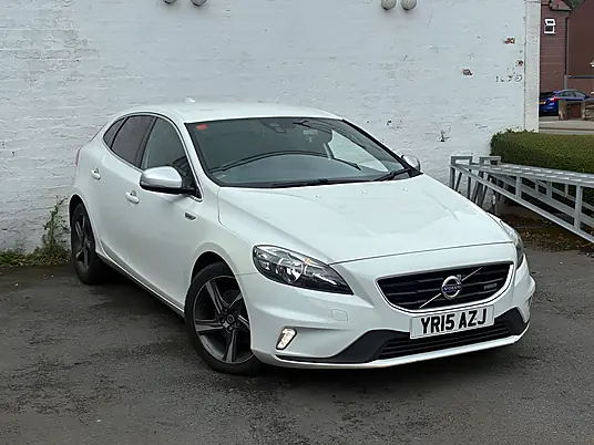 2015 Volvo V40 R-Design 1.6 D2