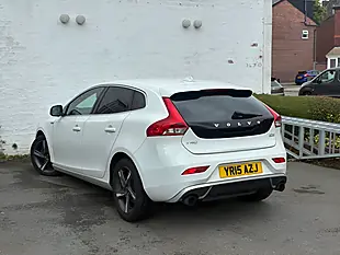Used 2015 Volvo V40 R-Design White - Interior and Exterior details 7