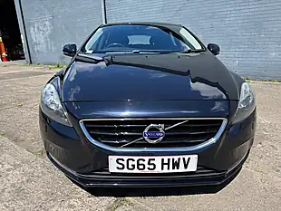 Used 2015 Volvo V40 Se Blue - Interior and Exterior details 6
