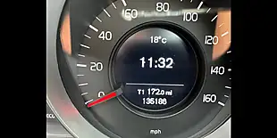Used 2015 Volvo V40 Se Lux Nav Red - Interior and Exterior details 18