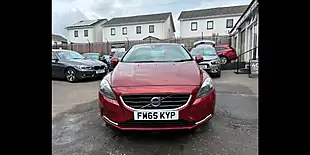 Used 2015 Volvo V40 Se Lux Nav Red - Interior and Exterior details 3