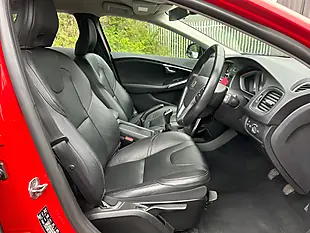Used 2015 Volvo V40 Se Lux Nav Red - Interior and Exterior details 11