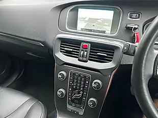 Used 2015 Volvo V40 Se Lux Nav Red - Interior and Exterior details 15