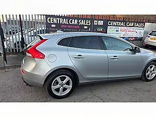 Used 2015 Volvo V40 Se Nav Silver - Interior and Exterior details 10