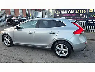 Used 2015 Volvo V40 Se Nav Silver - Interior and Exterior details 14