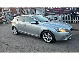 Used 2015 Volvo V40 Se Nav Silver - Interior and Exterior details 3