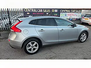 Used 2015 Volvo V40 Se Nav Silver - Interior and Exterior details 8
