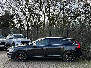 Used 2015 Volvo V60 R-Design Lux Nav Black - Interior and Exterior details 6