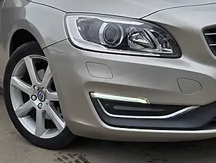 Used 2015 Volvo V60 Se Lux Nav Gold - Interior and Exterior details 2