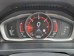 Used 2015 Volvo V60 Se Lux Nav Gold - Interior and Exterior details 9