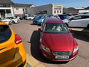 Used 2015 Volvo V70 Se Lux Red - Interior and Exterior details 10
