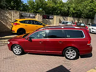 Used 2015 Volvo V70 Se Lux Red - Interior and Exterior details 6