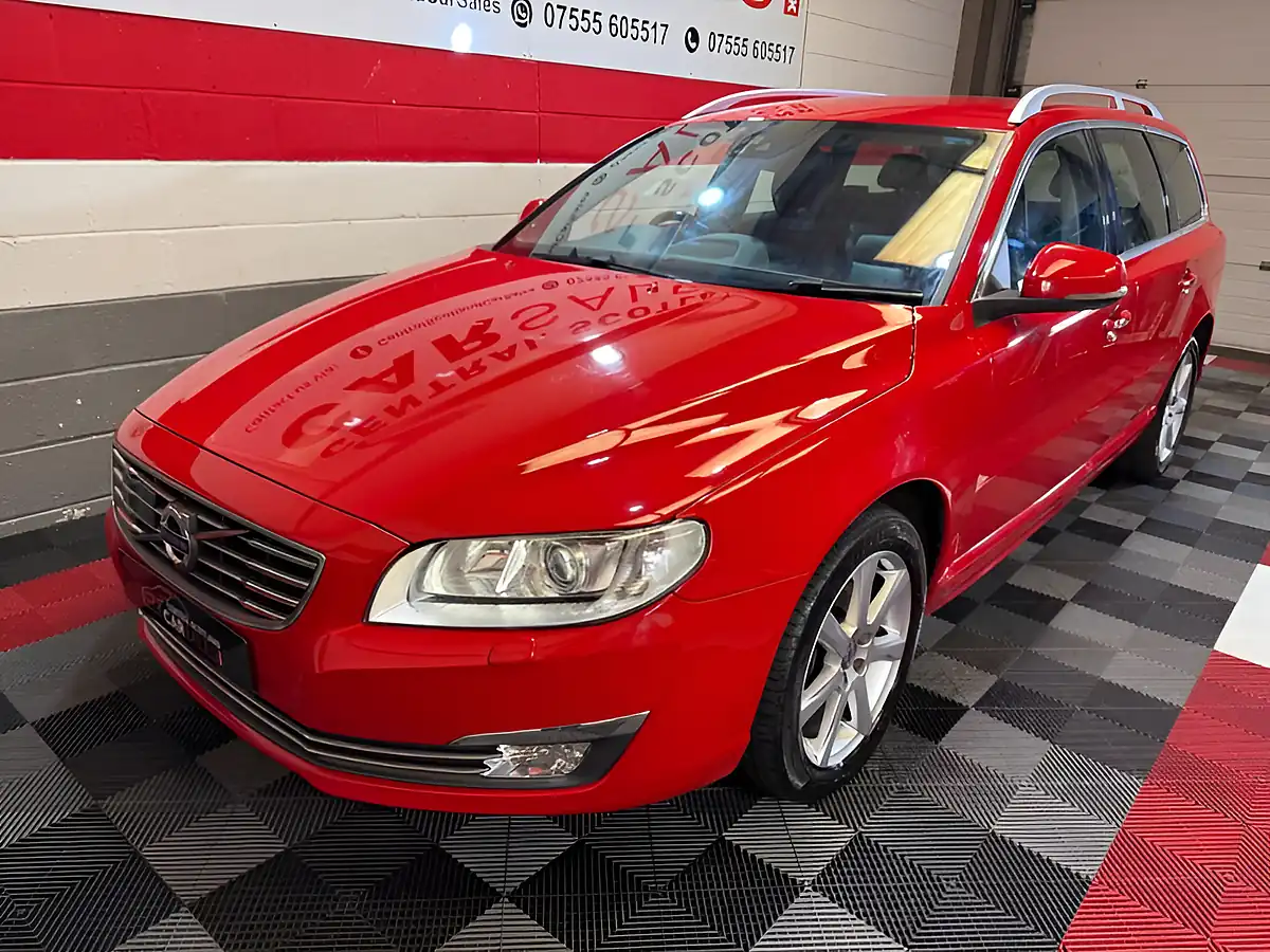 Used 2015 Volvo V70 Se Lux Red - Interior and Exterior details 2