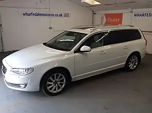 Used 2015 Volvo V70 Se Lux White - Interior and Exterior details 10