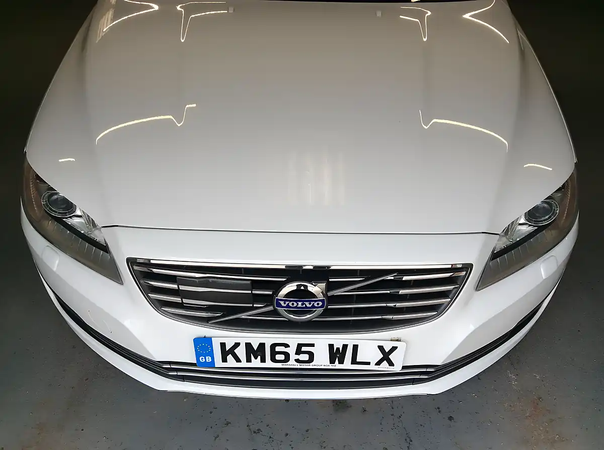 Used 2015 Volvo V70 Se Lux White - Interior and Exterior details 14