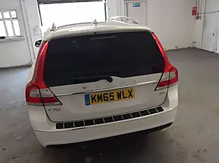 Used 2015 Volvo V70 Se Lux White - Interior and Exterior details 6