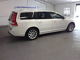 Used 2015 Volvo V70 Se Lux White - Interior and Exterior details 8