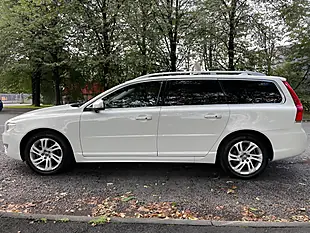 Used 2015 Volvo V70 Se Lux White - Interior and Exterior details 6