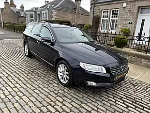 Used 2015 Volvo V70 Se Nav Magic Blue - Interior and Exterior details 4