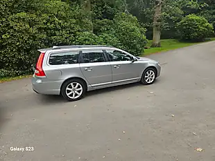 Used 2015 Volvo V70 Se Nav Silver - Interior and Exterior details 17