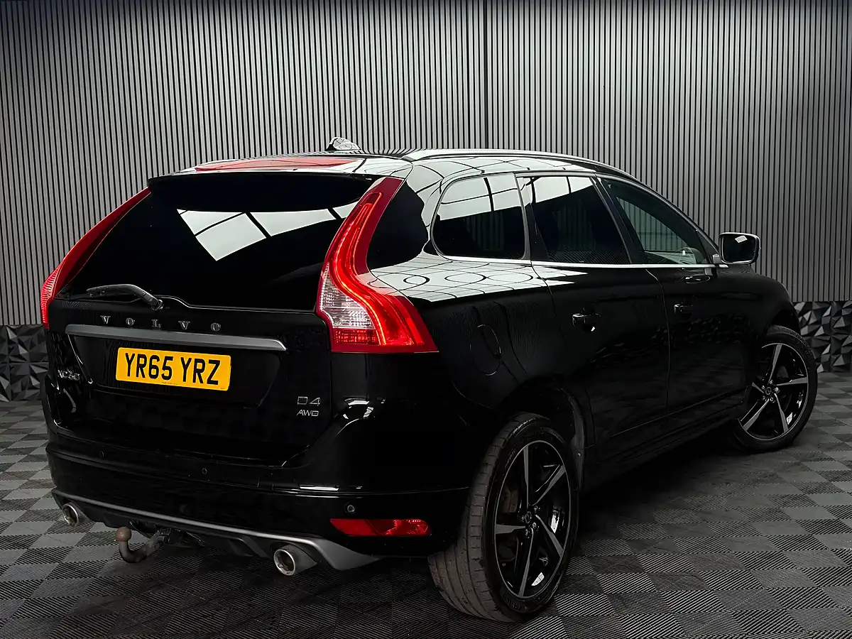 Used 2015 Volvo XC60 R-Design Lux Nav Black - Interior and Exterior details 12