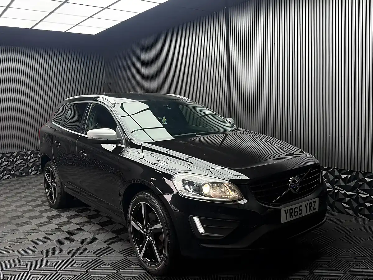 Used 2015 Volvo XC60 R-Design Lux Nav Black - Interior and Exterior details 5