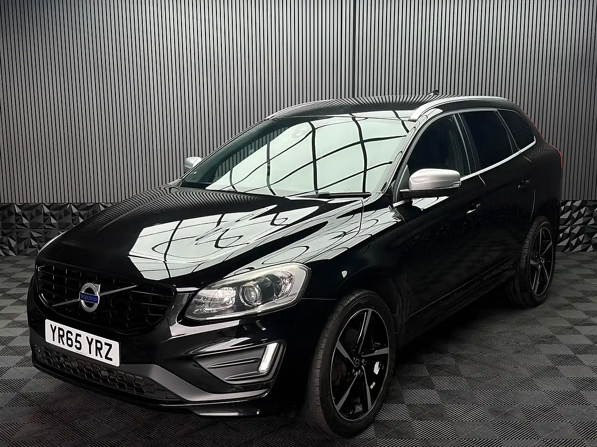 Used 2015 Volvo XC60 R-Design Lux Nav Black - Interior and Exterior details 8