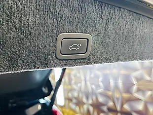 Used 2015 Volvo XC60 R-Design Lux Nav Black - Interior and Exterior details 17