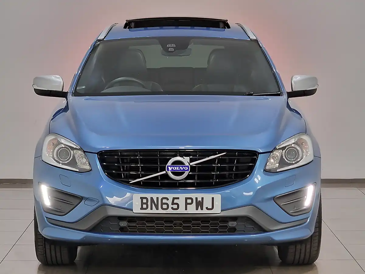 Used 2015 Volvo XC60 R-Design Lux Nav Blue - Interior and Exterior details 2