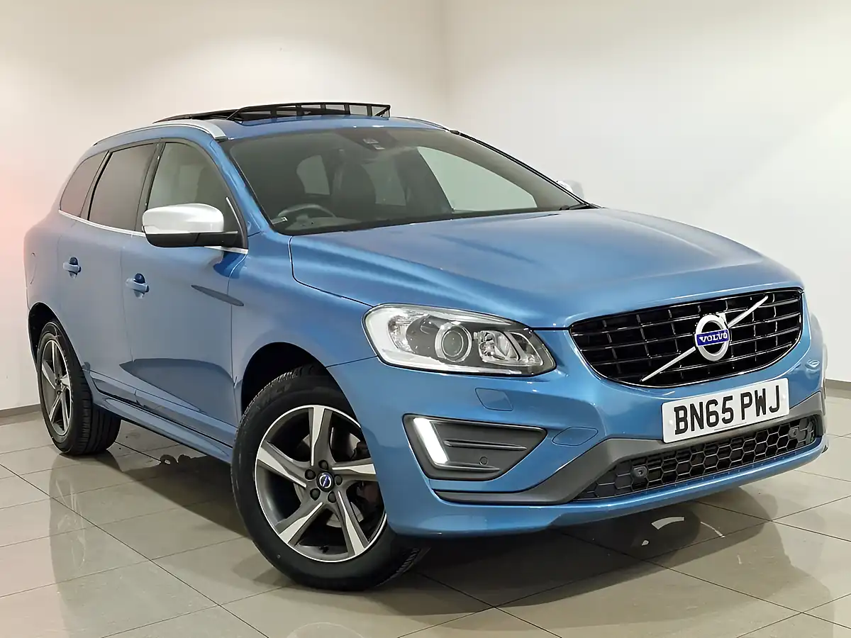 Used 2015 Volvo XC60 R-Design Lux Nav Blue - Interior and Exterior details 7