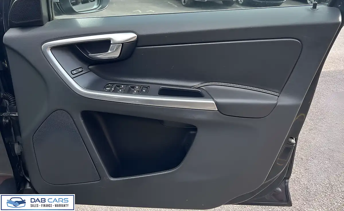 Used 2015 Volvo XC60 R-Design Luxury Nav Grey - Interior and Exterior details 15