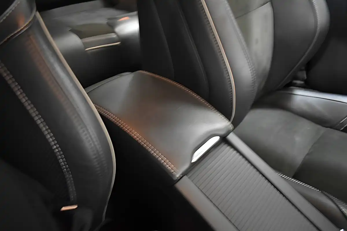 Used 2015 Volvo XC60 R-Design Nav Bronze - Interior and Exterior details 20