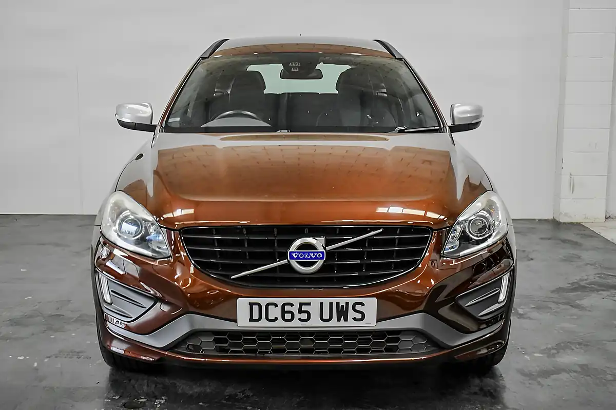 Used 2015 Volvo XC60 R-Design Nav Bronze - Interior and Exterior details 4