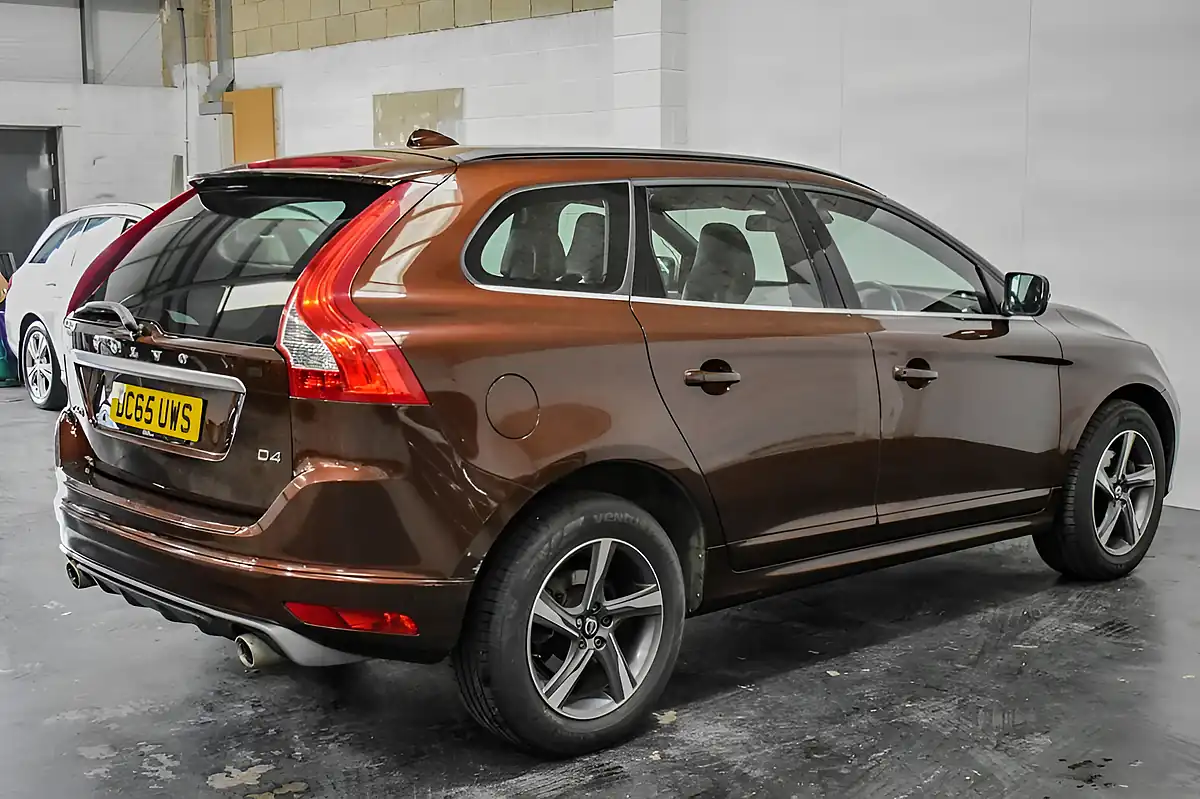 Used 2015 Volvo XC60 R-Design Nav Bronze - Interior and Exterior details 6