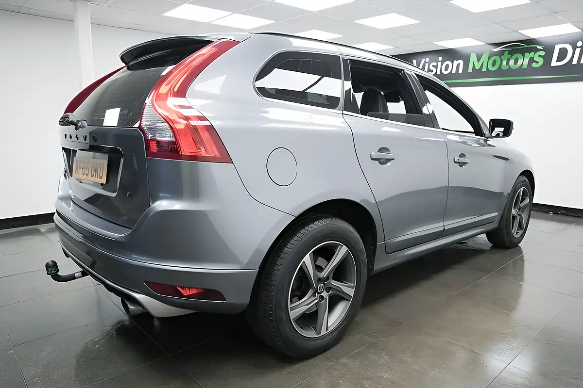 Used 2015 Volvo XC60 R-Design Nav Grey - Interior and Exterior details 3