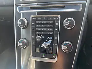 Used 2015 Volvo XC60 R-Design Nav White - Interior and Exterior details 18