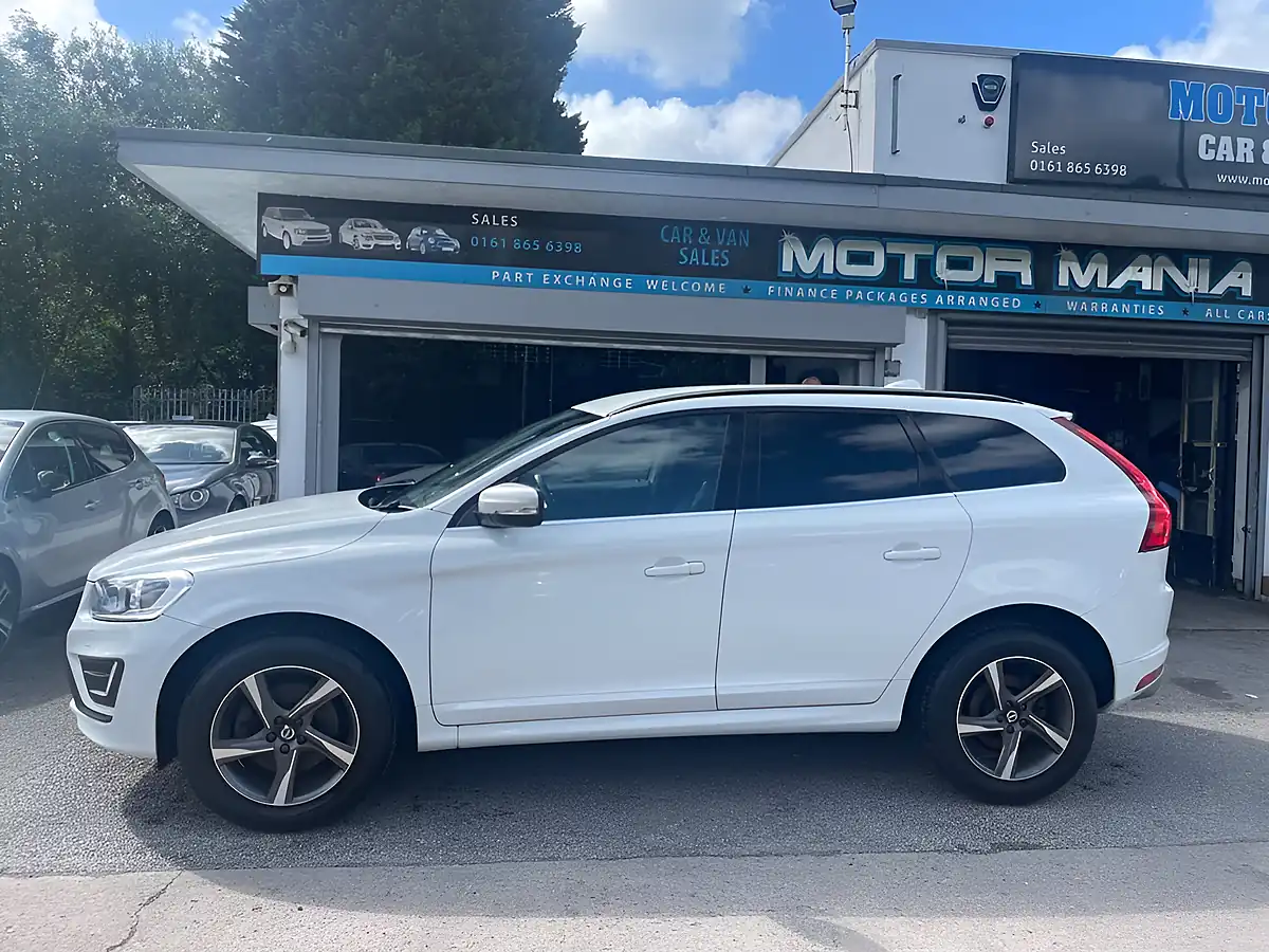 Used 2015 Volvo XC60 R-Design Nav White - Interior and Exterior details 2