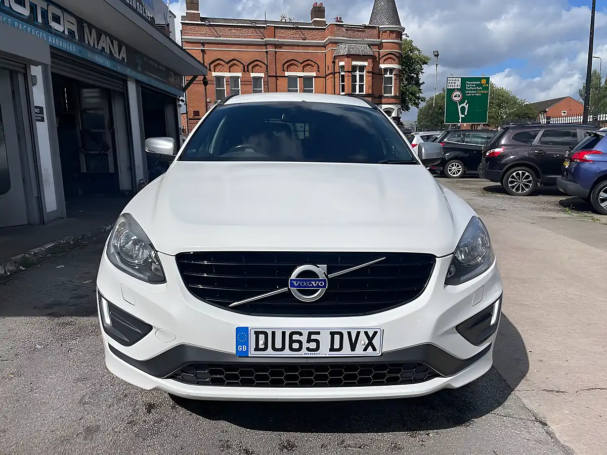 Used 2015 Volvo XC60 R-Design Nav White - Interior and Exterior details 7