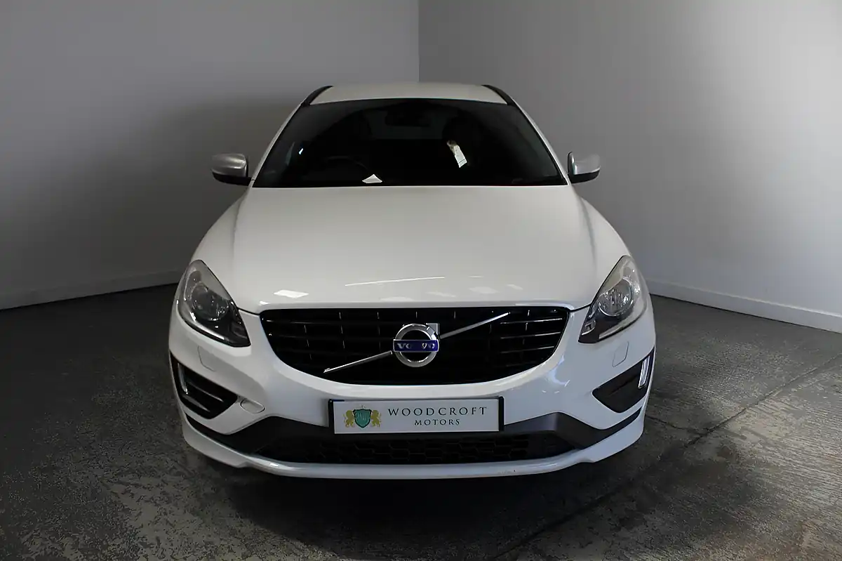 Used 2015 Volvo XC60 R-Design Nav White - Interior and Exterior details 9