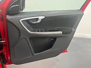 Used 2015 Volvo XC60 R-Design Red - Interior and Exterior details 11