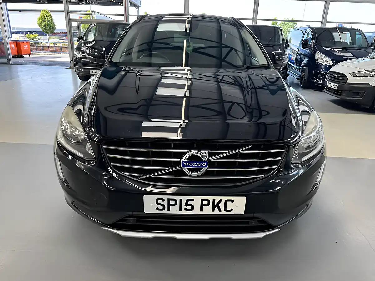 Used 2015 Volvo XC60 Se Black - Interior and Exterior details 2