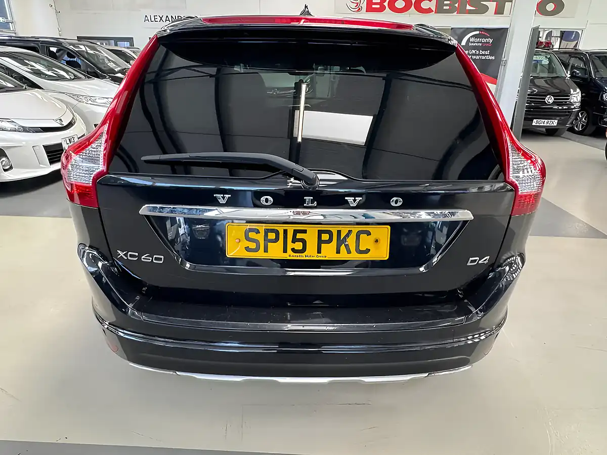 Used 2015 Volvo XC60 Se Black - Interior and Exterior details 6