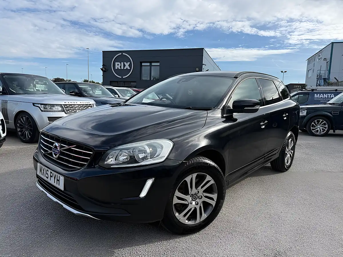 Used 2015 Volvo XC60 Se Black - Interior and Exterior details 2