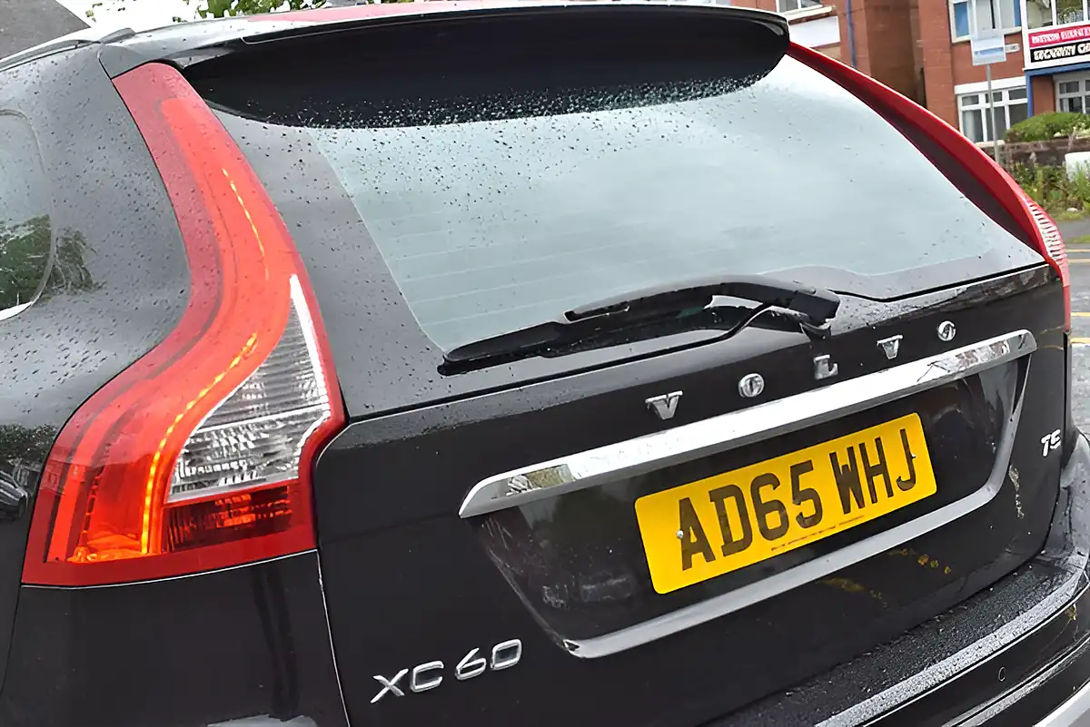 Used 2015 Volvo XC60 Se Lux Nav Black - Interior and Exterior details 17