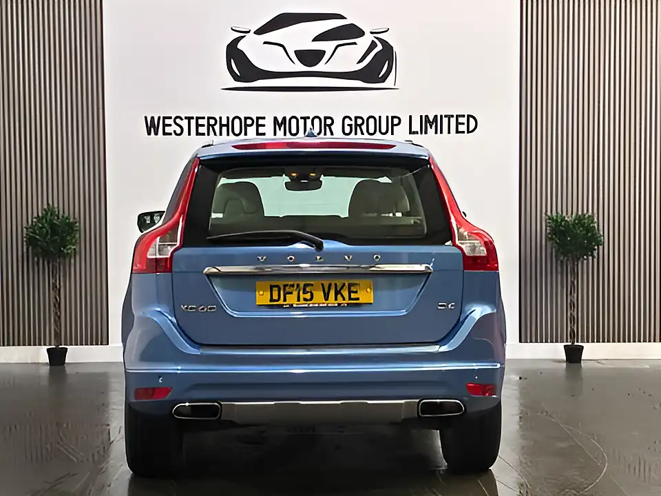 Used 2015 Volvo XC60 Se Lux Nav Blue - Interior and Exterior details 11